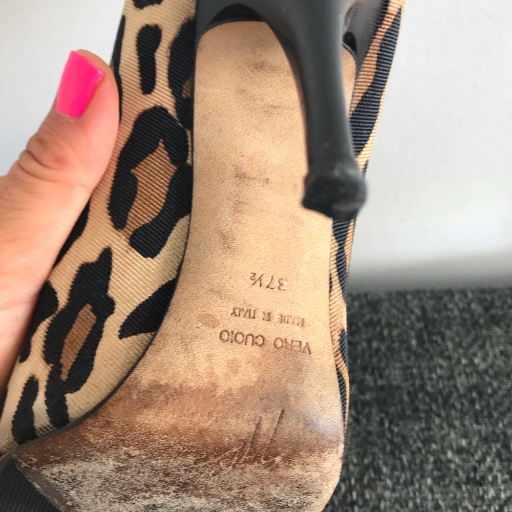 Shoes - Picture 4 of 6